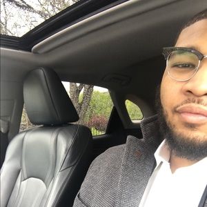 Meet your Posher, Joshua